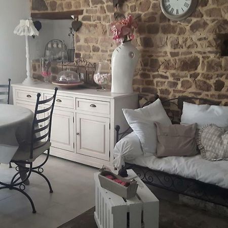 Chambres D'Hotes La Clef Des Champs Montpinchon Экстерьер фото