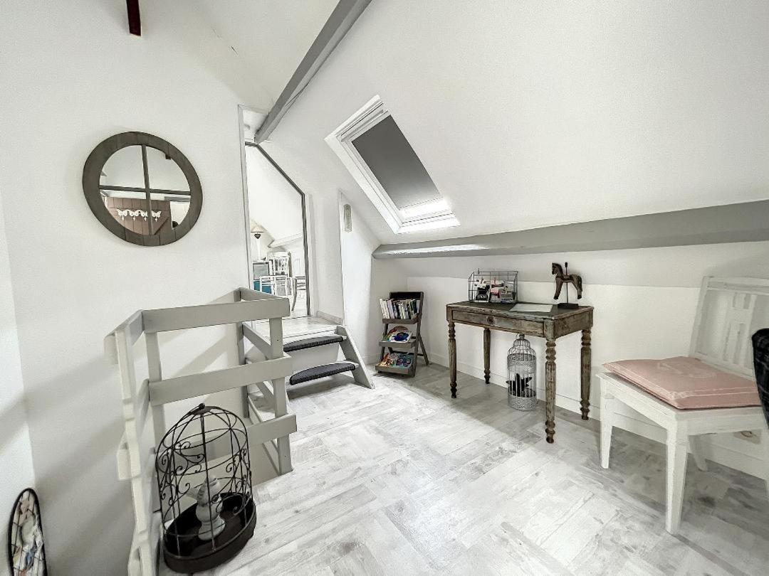 Chambres D'Hotes La Clef Des Champs Montpinchon Экстерьер фото